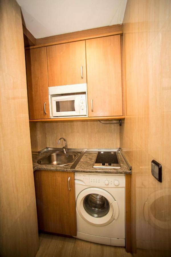 Hostal Caballeros Сорія Екстер'єр фото